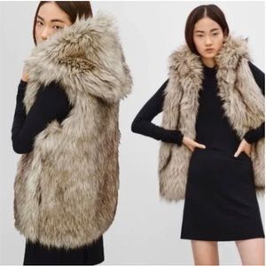 NWT - Aritzia ovid faux fur vest